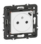Legrand  Prise de courant Surface Mosaic avec chargeur USB Type-C livrée avec support 2 modules blanc Réf : 278161L