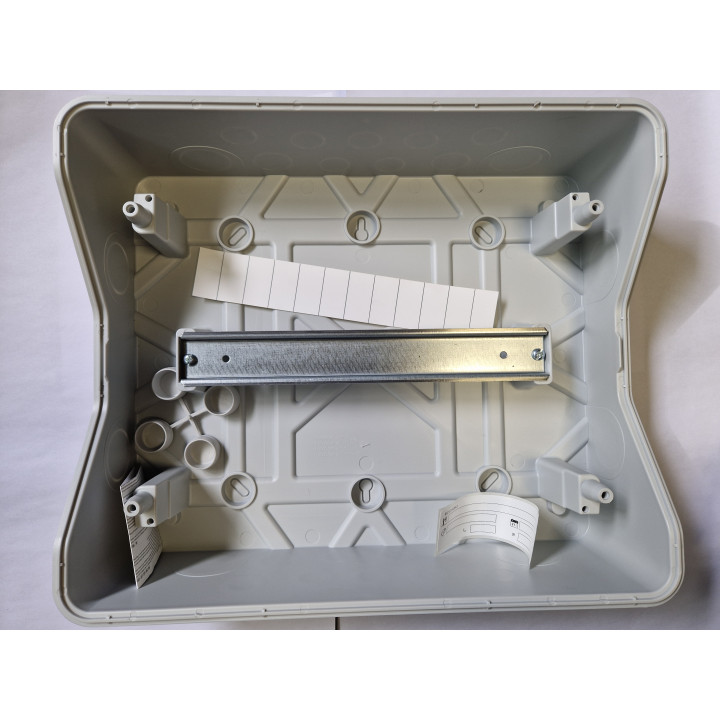 Legrand - Coffret étanche Plexo 12 modules - 1 rangée - sans bornier IP65/IK09 - 601831