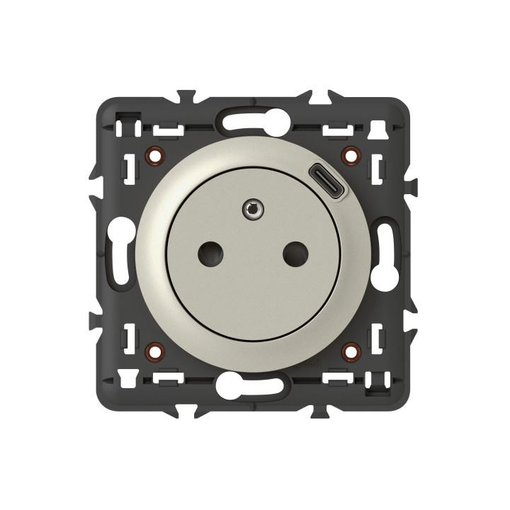 Legrand - Céliane - Prise de courant Affleurante + USB Type C - Titane - Réf : 068427