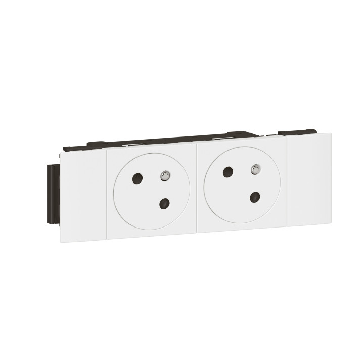 Legrand - Prise Mosaic pour goulotte 2x2P+T - 4M - Réf : 077102L
