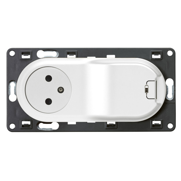 Legrand - Céliane - Prise surface + chageur USB type A - Blanc - Réf : 200236