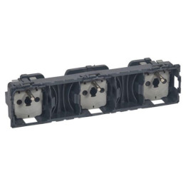 Legrand - Mécanisme Triple PC 2P+T Céliane - 16A - Précâblée - Réf : 067126