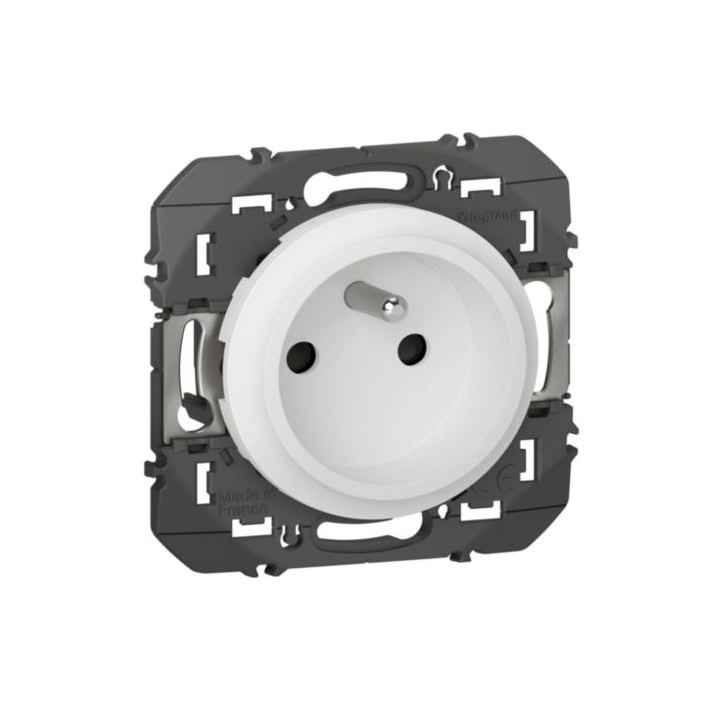 Legrand - Dooxie - Prise de courant Easyréno 2P+T faible profondeur - 16A - Finition Blanc - Réf : 600328