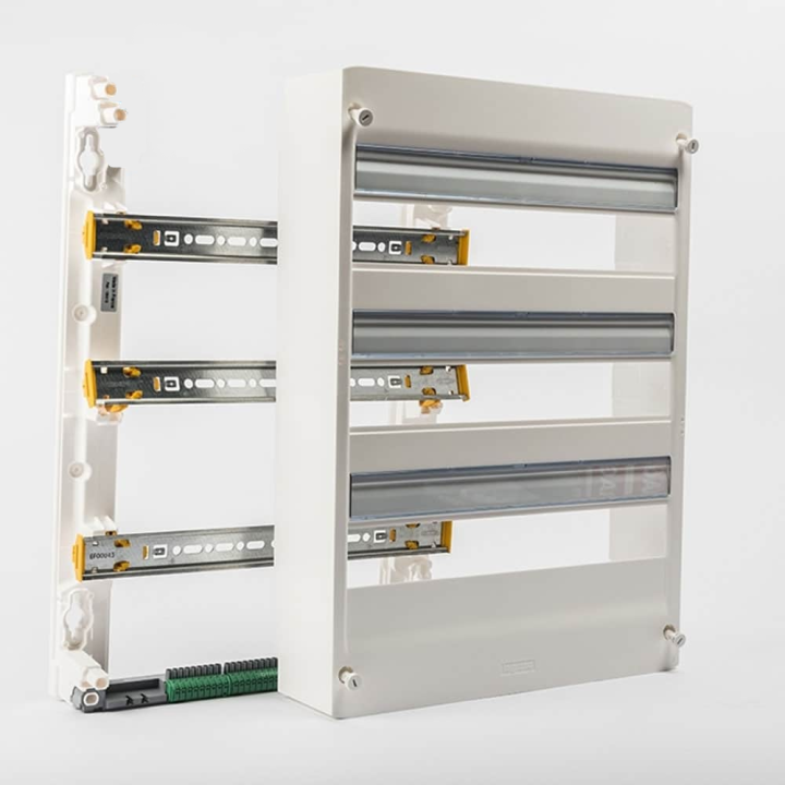 Legrand - Coffret DRIVIA 54 Modules - 3 Rangées de 18M - largeur 355mm - Réf : 401223