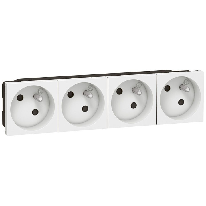 Legrand Mosaic - Quadruple prise de courant 4 x 2P+T 16A à 45° - 8 modules - 230V - 077144