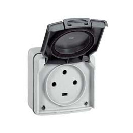 Legrand Plexo - Prise de courant 3P+T 20A - saillie - IP55/IK08 - Réf : 091656