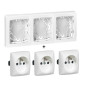 Legrand Oteo - Cadre saillie 3 postes + 3PC 2P+T 16A - 086093+086127x3