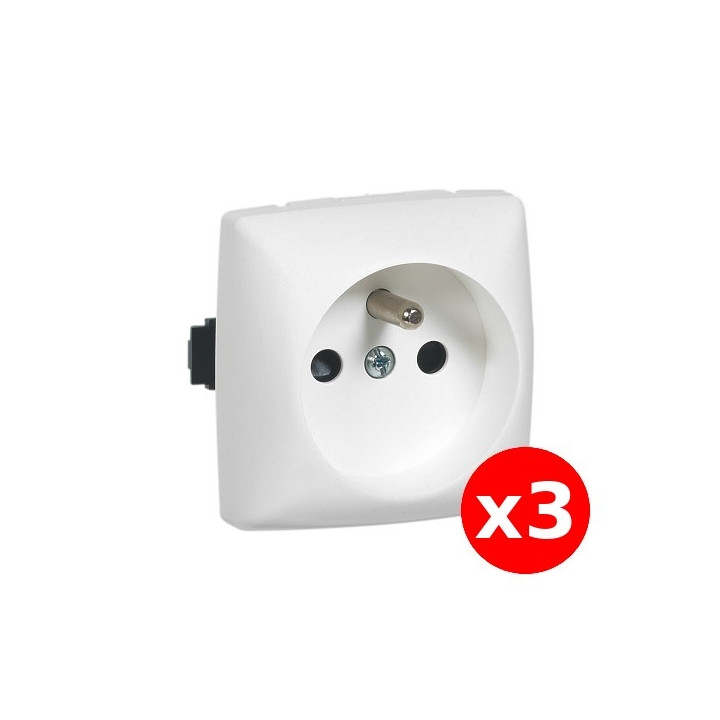 Legrand Oteo - Cadre saillie 3 postes + 3PC 2P+T 16A - 086093+086127x3