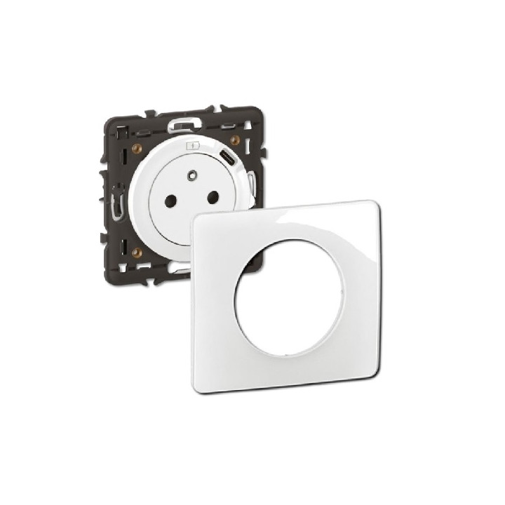 Legrand - Céliane 2024 - Prise surface avec prise USB type C - Blanc - Avec support et enjoliveur - COMPLET - Réf : CG0140