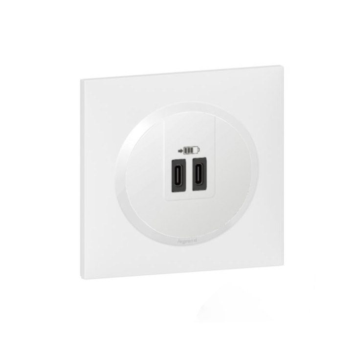 Double prise USB Type-C dooxie 3A 15W finition blanc Ref. 6 003 45