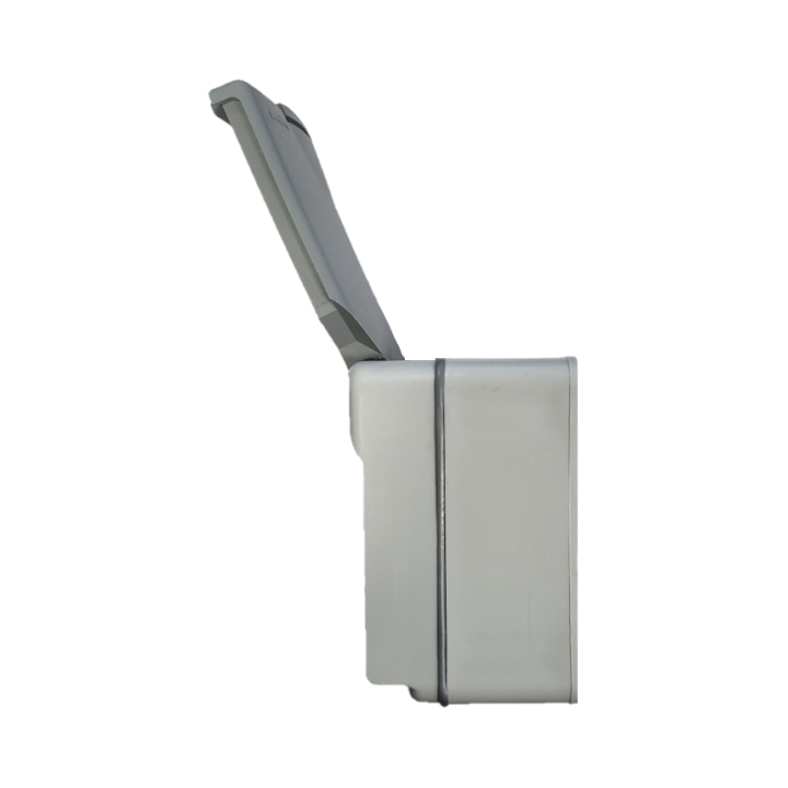 LEGRAND - LOT  - Plexo - Prise de courant 3P+T 20A - saillie - IP55/IK08 - Réf : 091656X5