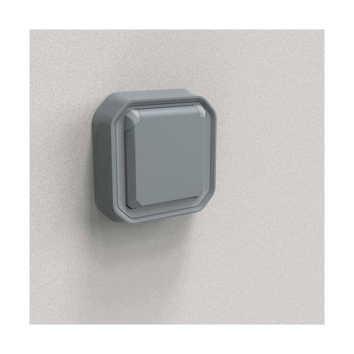Legrand - Prise de courant 2P+T 16A étanche Plexo prêt à poser encastrée - IP55 - IK08 - 250V - Gris - Réf : 069831L