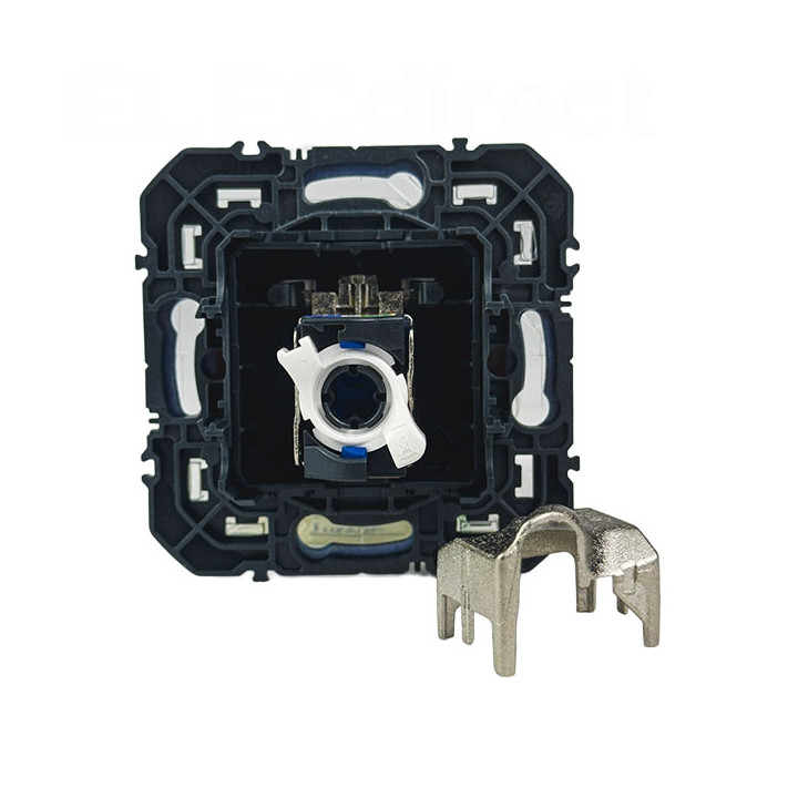 Legrand - Prise blindée RJ45 catégorie6 STP Dooxie - Finition Blanc - Réf : 600375