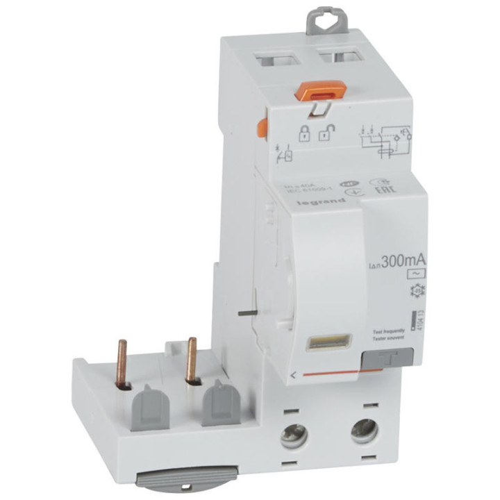 Legrand - Bloc diff adapt DX³-Vis-2P-230/400 V-40 A-type AC-300 mA-disj 1 mod/pôle - 410413